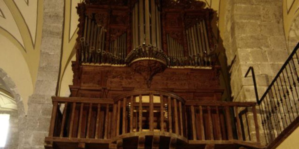 Órgano de Parroquia de Santa María, Castronuevo de Esgueva (Valladolid)