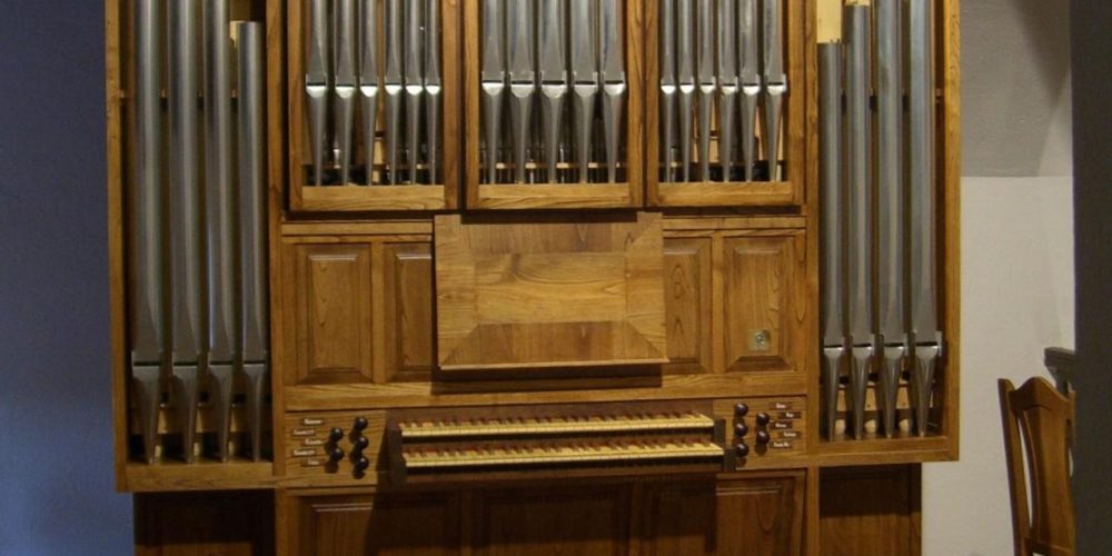 Órgano del Santuario de Santa María a Real, Cebreiro (Lugo)