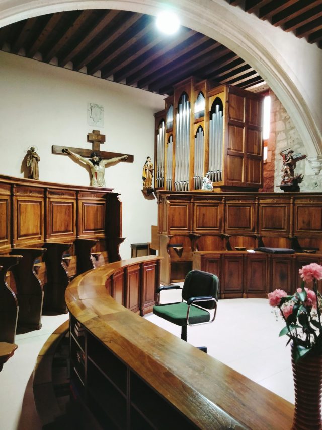 Órgano del Convento de Santa Clara, Burgos, plano general