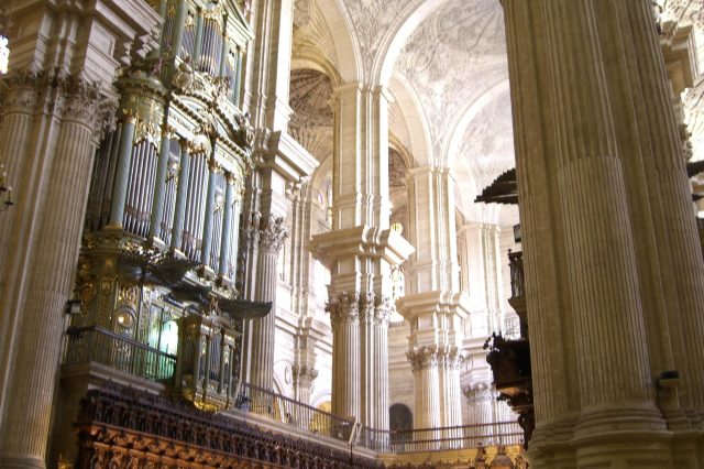 Órgano de la Epístola de la Catedral de la Encarnación