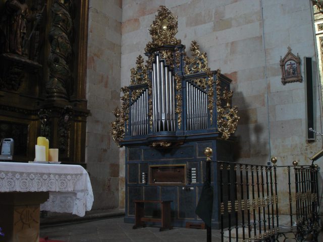 Órgano de la Parroquia de San Silvestre, Villares de la Reina (Salamanca)