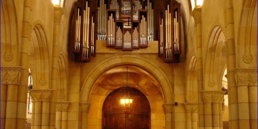 Órgano de la Parroquia de San Pedro, Gijón (Asturias)